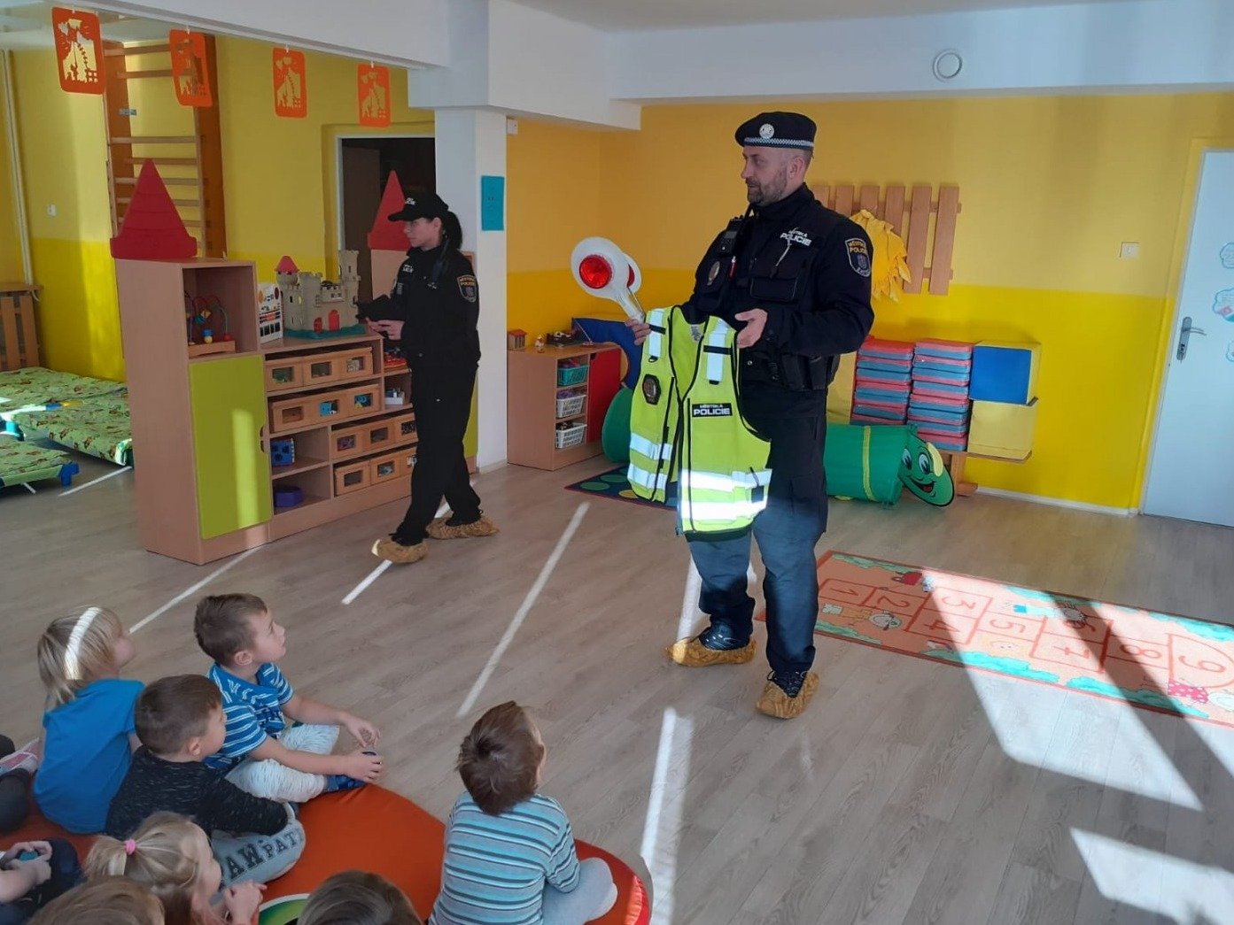 Městská policie pomáhá